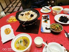 -小蓝鲸湖北菜(八一路店)