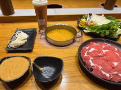 -呷哺呷哺(万达新世界店)