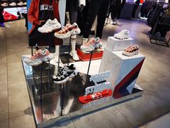 -FILA(五角场巴黎春天店)