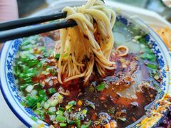 -吾穆勒蓬灰牛肉面·清真(北滨河中路店)