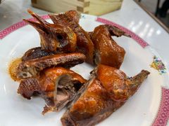 招牌乳鸽-东鑫记港式茶餐厅(南京东路店)