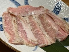 -炼火烤肉店