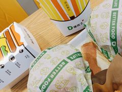 -德克士(场中路店)