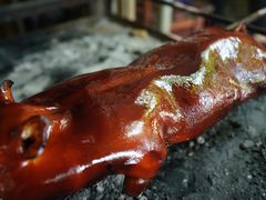 -黄记四更烤乳猪店