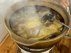 -威邵鸡煲(西华路总店)