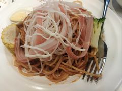 -汤姆家的牛排意面披萨(新城市广场店)