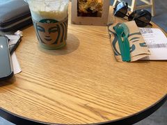 -星巴克(北京广渠门名敦道店)