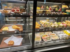 面包甜点陈列柜-星巴克(来福士2F店)