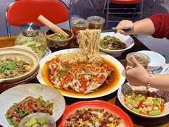 -黄弟大排档·湖南菜·小龙虾·小海鲜(凯旋北路店)