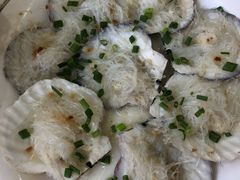 粉丝蒸扇贝-巨元河鲜酒楼·清远特色菜名店(英德店)
