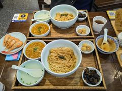 蟹粉黄金捞面-蟹上黄·蟹黄面·江南糖水(人民广场店)