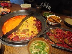 -萍姐火锅·公路夜市(武汉首店)