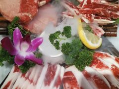 -明洞阿姨·韩式酱蟹烤肉·创意料理(三元桥店)