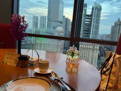 -广州富力君悦大酒店空中花园