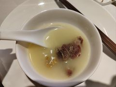 -云南荟·湖畔领宴(领事馆店)