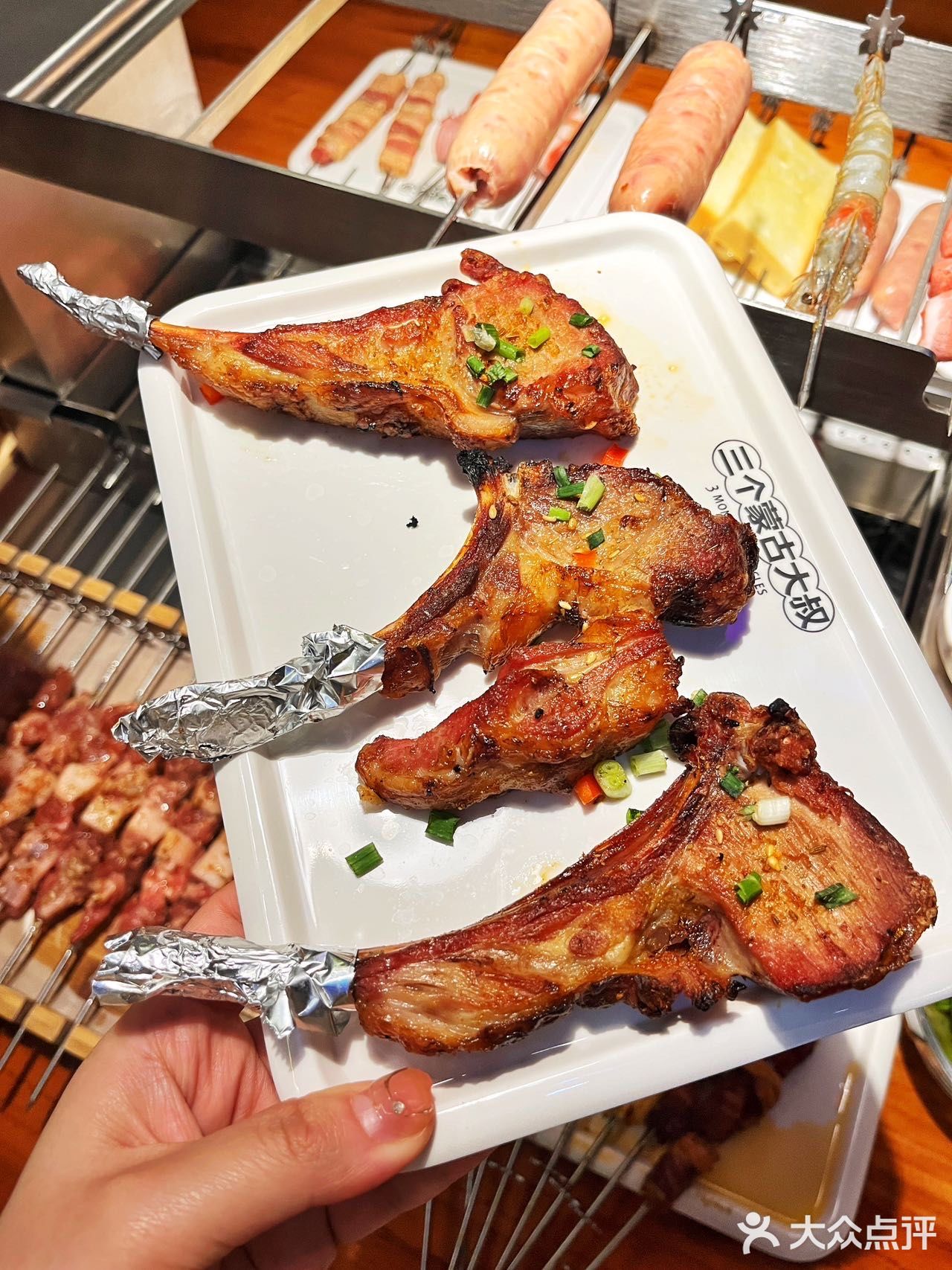 冬天吃个烤肉还能直接穿越蒙古草原🐏太绝了！