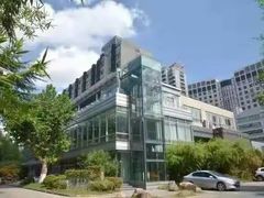 -同济大学本部学苑饮食广场