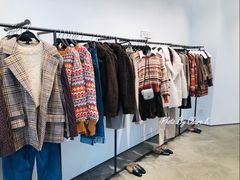 实物图-URBAN REVIVO(上海中庚漫游城店)