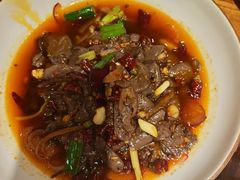 -亮欢寨酸汤鱼(沙冲路店)