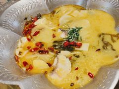 -陈厨老味·老派郴州菜(宜章店)