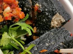 -黑色经典臭豆腐·湖南特产(步行街店)