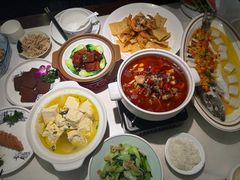 -徽韵人家·传承正宗徽菜(牡丹园店)