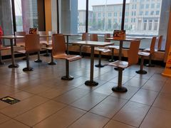 大堂-麦当劳(军博店)