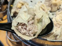 冬笋鲜肉烧麦-真真鲜馄饨店(启蒙路店)