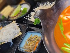 -湊湊火锅·茶憩(恒隆广场店)