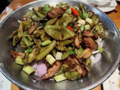 -莲餐厅·湖北菜·潜江小龙虾店(愚园路店)