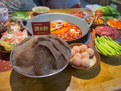 -赵美丽·重庆社区火锅·直营店(火车东站·中豪国际店)