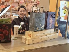 -沪上阿姨·臻选茶饮(上海环球港店)