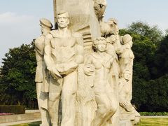 -上海市龙华烈士陵园