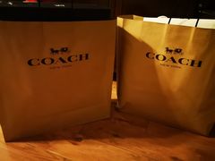 -COACH蔻驰(赛特奥特莱斯店)