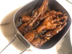 弄堂里的卤鸡爪-弄堂里(西溪龙湖天街店)