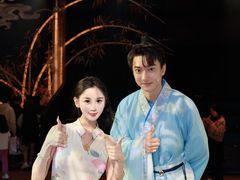 -瑞虹新天地月亮湾