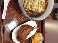 -百年老字号·观振兴蟹黄面·三虾面·苏式面(观前街富仁坊巷店)