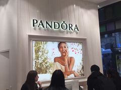 -Pandora(Sydney QVB)