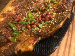 炭火浇汁烤鱼-小院烤肉(公园南路店)