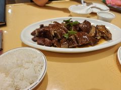 -鹏城人家海鲜酒家·23年老字号(较场尾店)