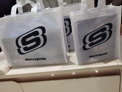 -宁波杉井奥特莱斯广场