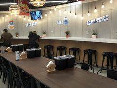 大堂-盒马鲜生(双清路店)