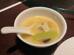 -杭州西子湖四季酒店·金沙厅