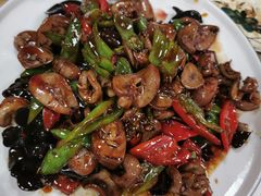 -乡府肉丁水饺(环山路店)