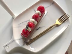 -UNI UNI(环亚凯瑟琳店)