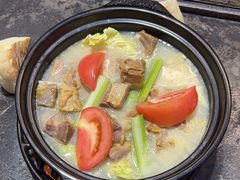-有一锅·野生菌黑山羊腊排骨火锅(古城北门店)