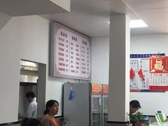 -何记酿皮店(西流湾店)