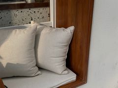 -Line 咖啡(石厦花园店)