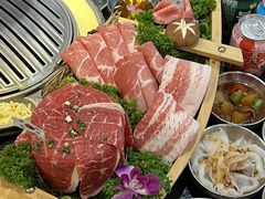 -GOGIYA·咕叽吖韩国传统烤肉店(东方新天地店)