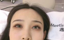 -meeting遇见美甲店